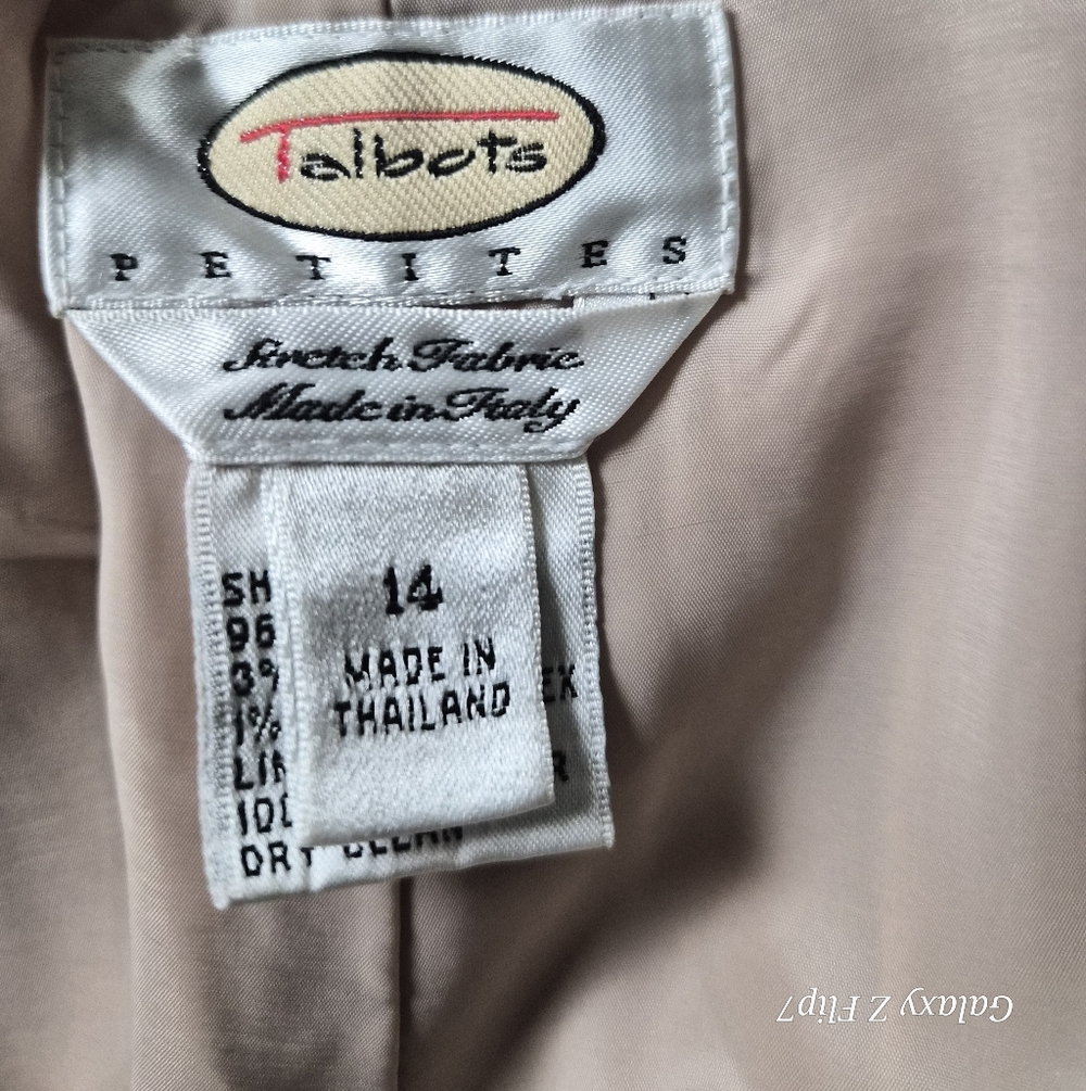 ​Talbots Petites Italian Fabric Wool Blend Pleated Trousers - Beige 14P - Picture 3 of 10